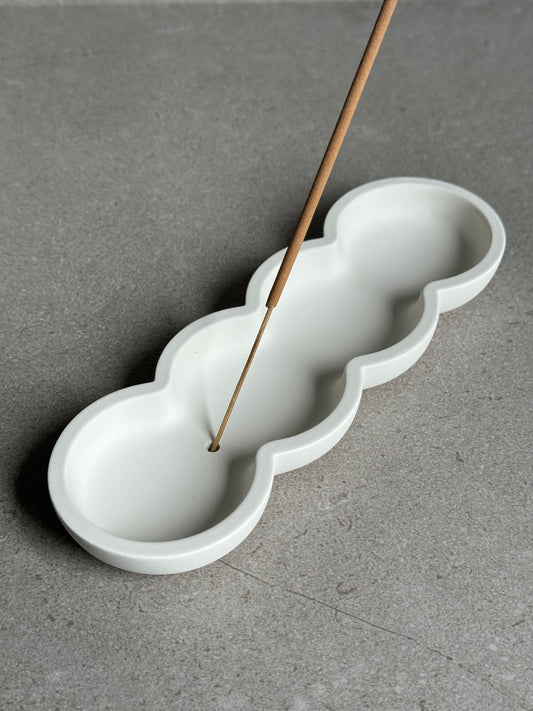 Pearl incense holder