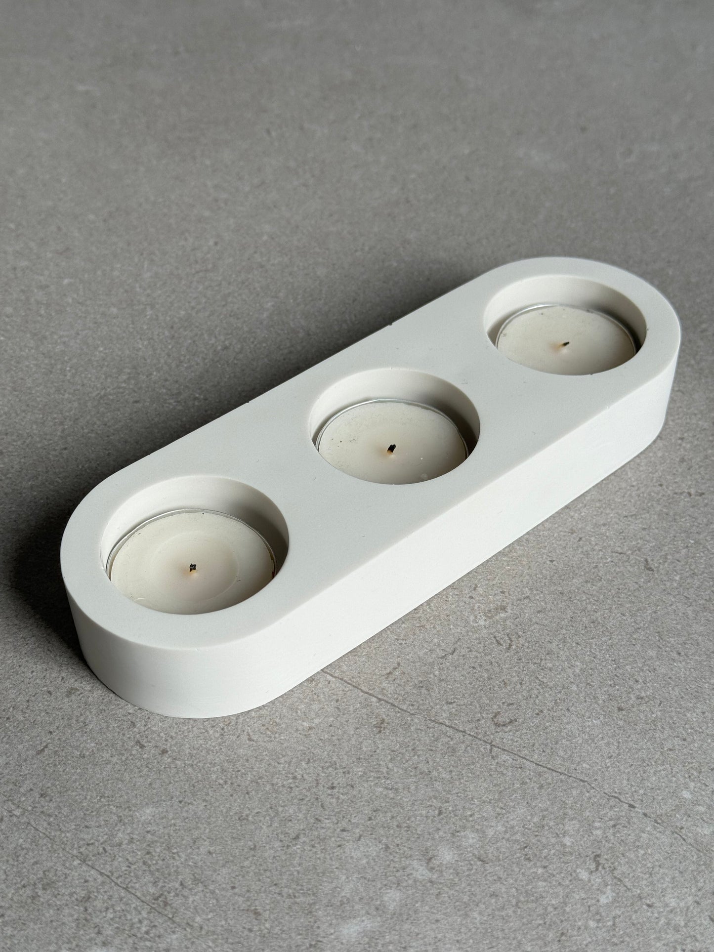 Trio tealight candle holder